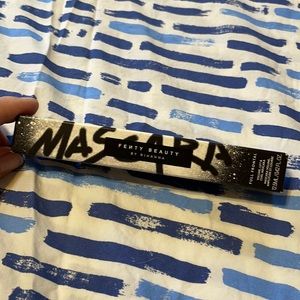 Fenty beauty Full frontal mascara